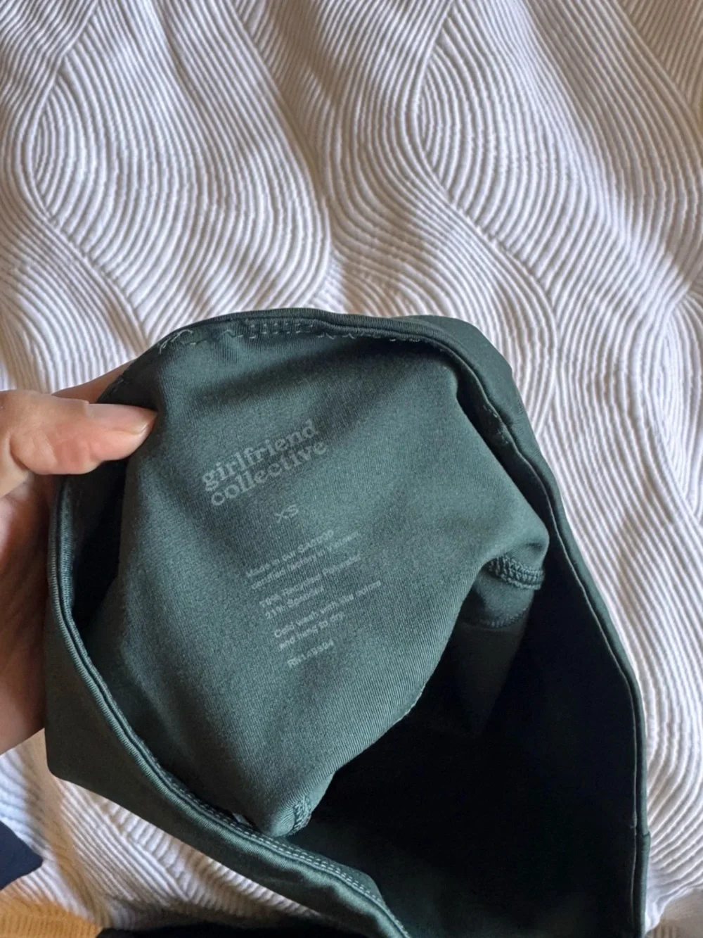 Bundle of girlfriend collective High-Rise Navy capri and teal short leggings XS - Picture 6 of 6